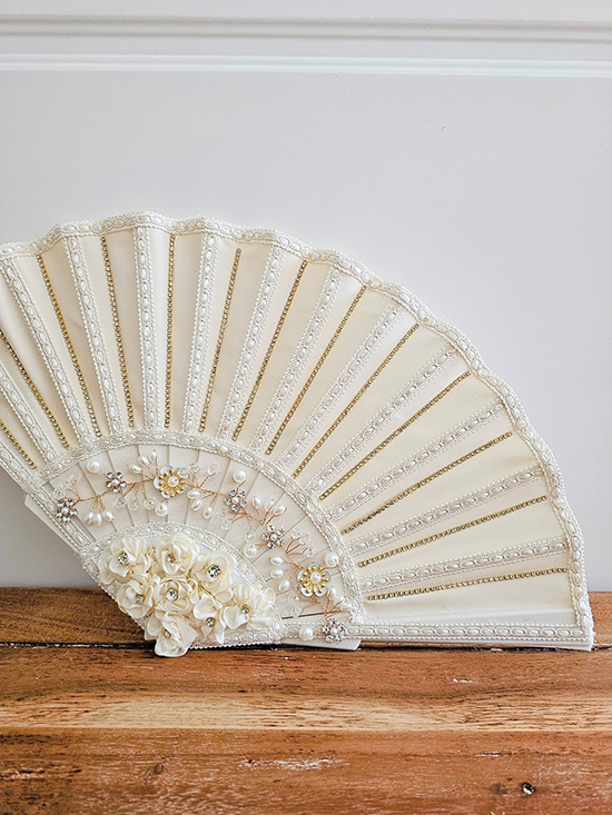 Βεντάλια ανοιχτή ιβουάρ